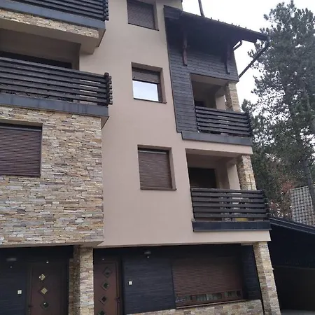 Enika Apartment